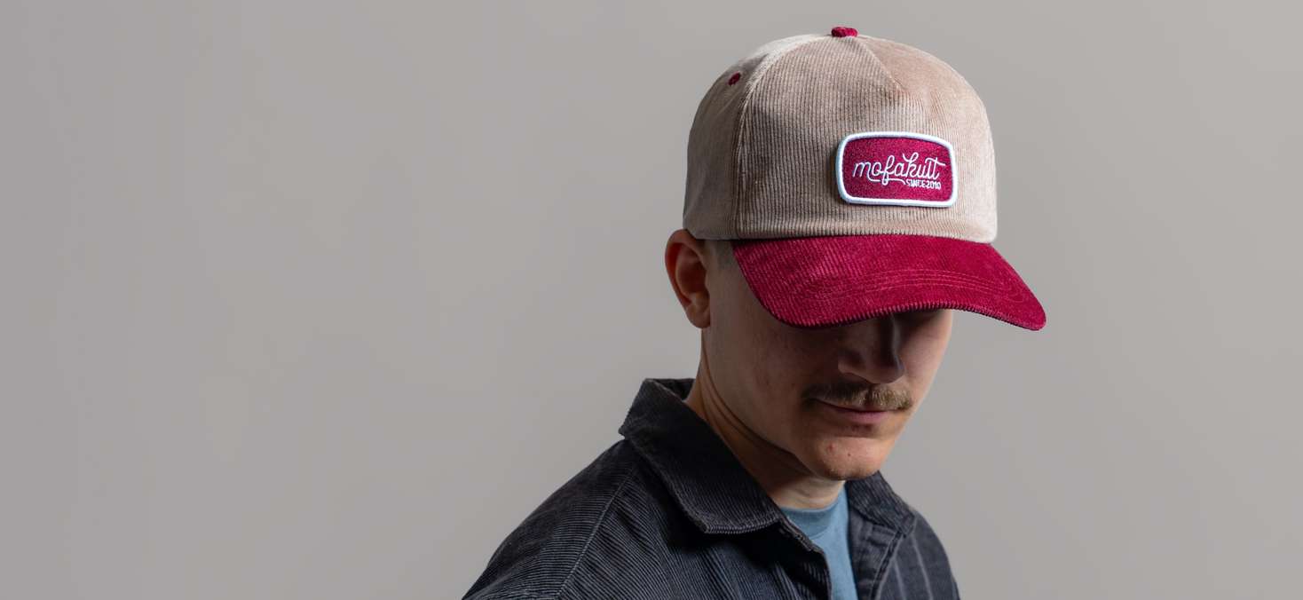 Caps Caps