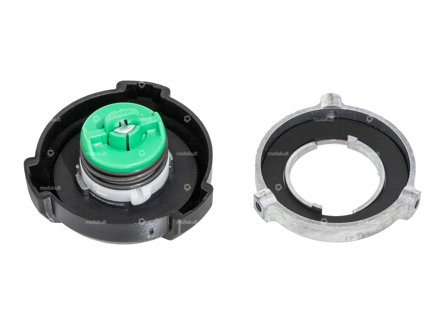 Lockable fuel filler cap Carousel Image 2