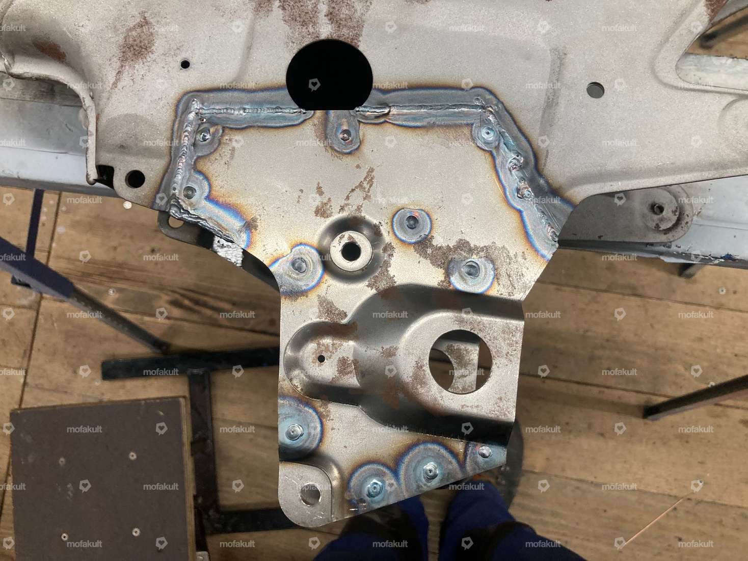 Repair plate set left pedal shaft | Puch Maxi S, Supermaxi LG1 / LG2 Carousel Image 4