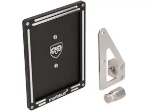 66HEROES License plate holder set side & frame incl. mounting pin (CH version) 66HEROES License plate holder set side & frame incl. mounting pin (CH version)